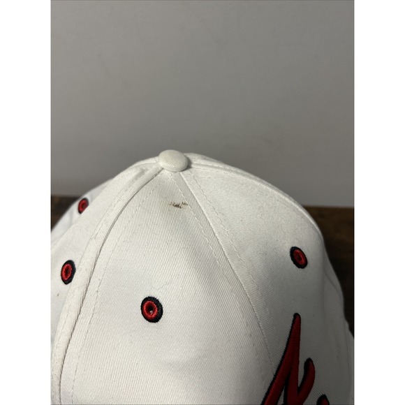 Atlanta Braves Hat/Cap Baseball New Era Adjustable Strapback, WHITE/RED - Picture 7 of 7